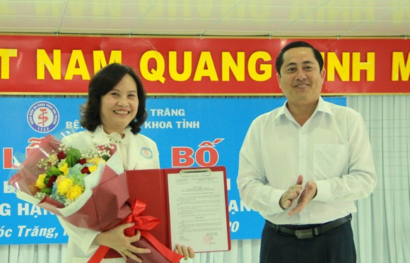 Bệnh viện Đa khoa Sóc Trăng được nâng hạng I ảnh 1