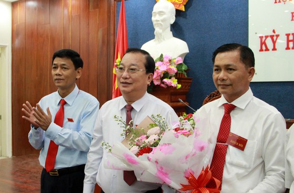 Ông Trần Văn Lâu làm Chủ tịch UBND tỉnh Sóc Trăng ảnh 3