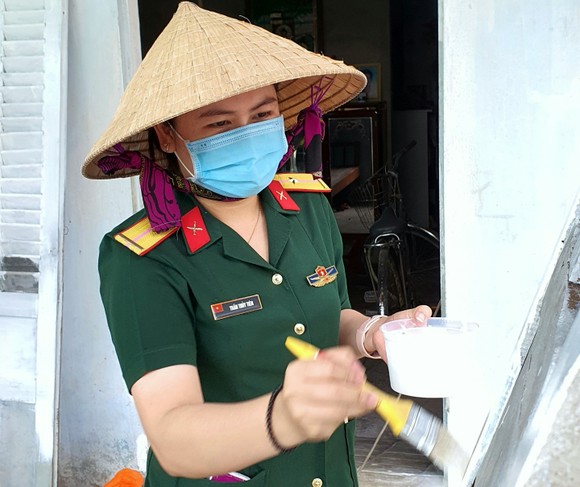 Lung linh 'Sắc màu phum sóc' ảnh 5
