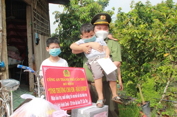 Công an TP Cần Thơ triển khai mô hình “Tình thương cho em – Hậu Covid-19” ảnh 2