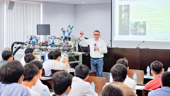 Lần đầu tiên Việt Nam có trường đại học vào top 500 thế giới ảnh 1