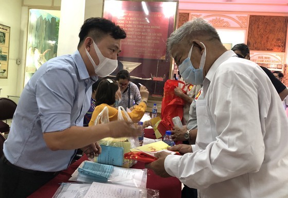 Bảo đảm mọi nhà đều được vui xuân đón tết ảnh 1