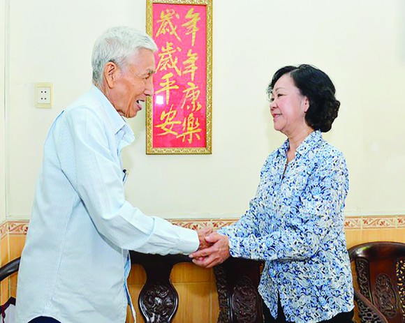 Nhớ một cán bộ người Hoa nói ít làm nhiều ảnh 1