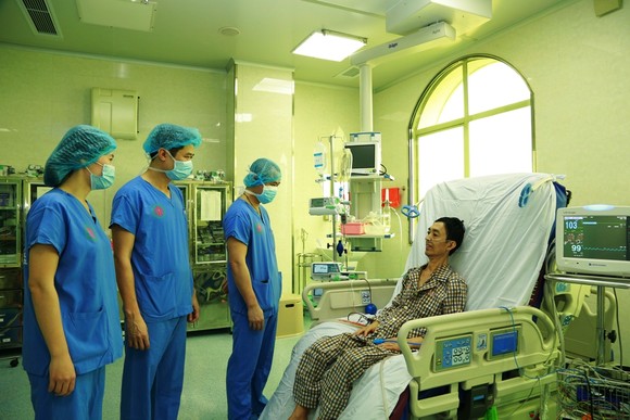 Lần đầu tiên Việt Nam ghép phổi thành công từ người cho chết não ảnh 7