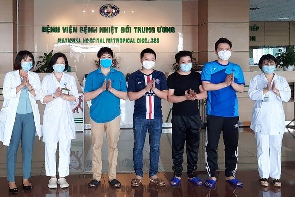 5 bệnh nhân Covid-19 khỏi bệnh, tiếp tục không có ca mắc mới ảnh 1