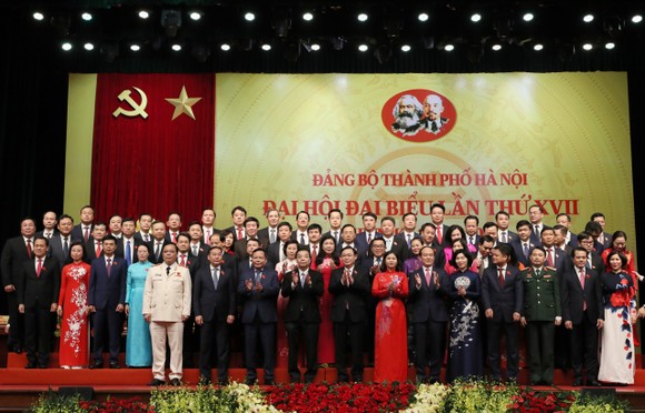 Kết thúc Đại hội Đảng bộ TP Hà Nội lần thứ XVII: yêu cầu người đứng đầu dám nghĩ, dám làm ảnh 1