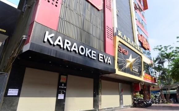 Quán karaoke, vũ trường, quán bar ở Hà Nội phải đóng cửa từ ngày 1-2 ảnh 1