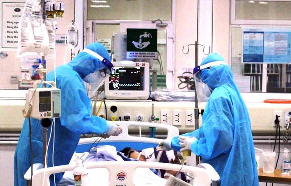 2 ca mắc Covid-19 ở Bắc Giang và Thanh Hóa tử vong ảnh 1
