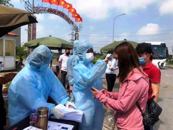 Trưa 25-6, cả nước thêm 112 ca mắc Covid-19, nhiều nhất ở TPHCM ảnh 1