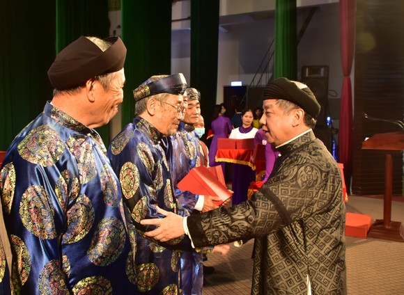 Huế “đặt hàng” xây dựng và phát triển mô hình dòng họ hạnh phúc ảnh 2