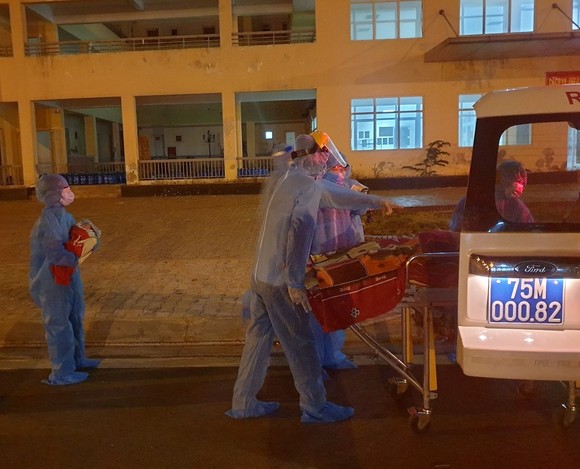 Giúp sản phụ 'vượt cạn' thành công ngay trong khu cách ly ảnh 3