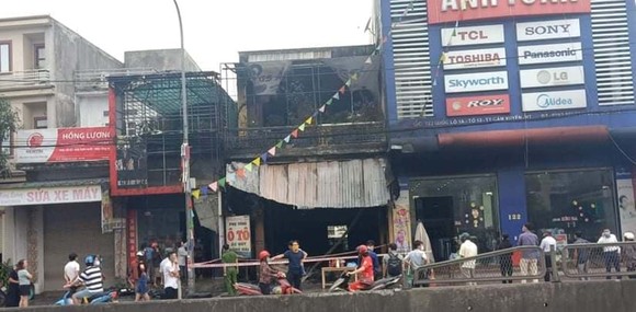 Cháy cửa hàng sửa chữa, kinh doanh thiết bị ô tô khiến 2 người tử vong ảnh 3