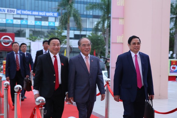 Khai mạc Đại hội đại biểu Đảng bộ tỉnh Hà Tĩnh lần thứ XIX ảnh 5