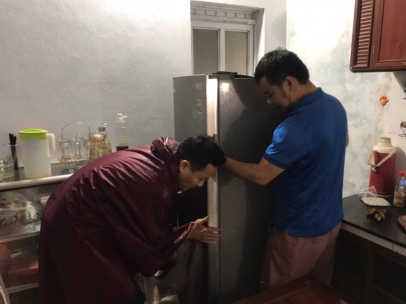 Hà Tĩnh sơ tán hàng trăm người dân đến nơi an toàn tránh lũ ảnh 19