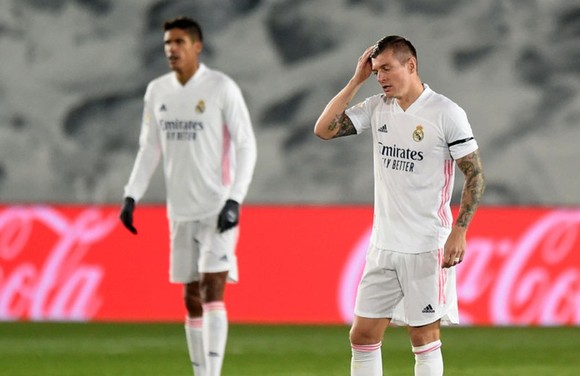 HLV Zidane tuyên bố sau trận thua Shakhtar: “Tôi không từ chức!” ảnh 1