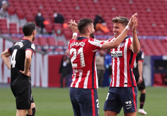 Real bị cầm hòa, trao lợi thế lại cho Atletico ảnh 1