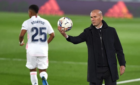 “Thời điểm tuyệt vời” cho Hazard ảnh 1