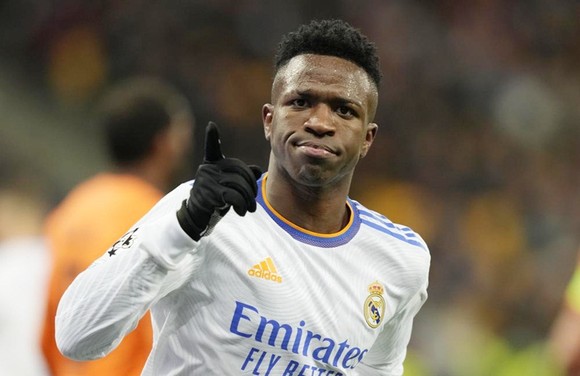 Inter buộc Sheriff lần đầu mất điểm, Real trút giận tại Shakhtar ảnh 1