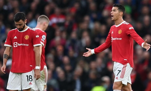 Thảm bại trước Liverpool, liệu đã ngày đen tối nhất của Ole? ảnh 1