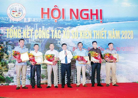 Xổ số kiến thiết tỉnh Bà Rịa - Vũng Tàu tổ chức Hội nghị tổng kết công tác năm 2020 và đề ra phương hướng, nhiệm vụ năm 2021 ảnh 2