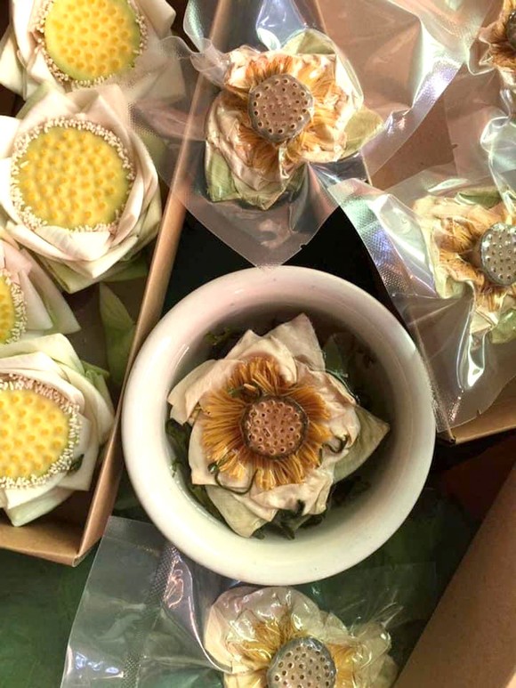Độc đáo sen trắng ảnh 6