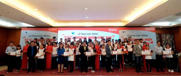 Đồng hành giấc mơ học tập của bạn trẻ ảnh 1
