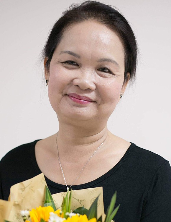 Nhà văn Bích Ngân, Chủ tịch Hội Nhà văn TPHCM: Đặt trách nhiệm, nghĩa vụ phụng sự lên đầu ảnh 1