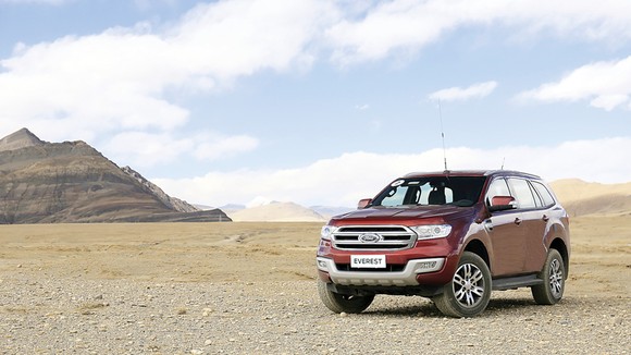 Ford Everest chinh phục đỉnh Everest: Vượt qua hành trình hoang sơ nhất thế giới ảnh 1