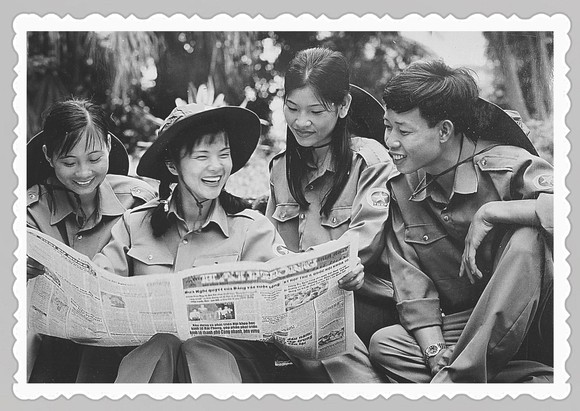 Báo Hải Phòng từng bước xây dựng tổ hợp báo chí 'Cách mạng – Chuyên nghiệp – Hiện đại' ảnh 1