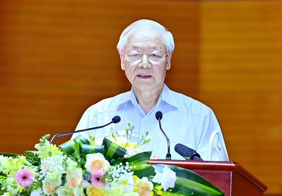 Các cơ quan nội chính phải thật sự là những "thanh bảo kiếm sắc bén" và "lá chắn vững chắc" để bảo vệ Tổ quốc, giữ gìn trật tự kỷ cương của xã hội ảnh 1