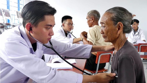 Chiến dịch Tình nguyện Hành Quân Xanh tỉnh Bình Thuận ảnh 2