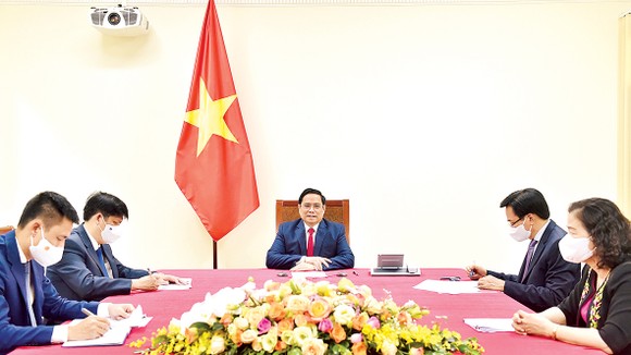 WHO sẽ cử chuyên gia giúp Việt Nam sản xuất vaccine ảnh 1