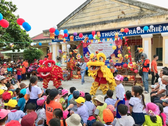 Hướng về trẻ em đồng bào các dân tộc vùng cao ảnh 1