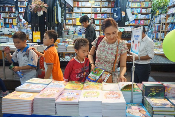 Cú hích cho văn học thiếu nhi ảnh 1