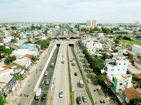 Đẩy nhanh giải ngân vốn đầu tư công của TPHCM: Đến tận công trình để tháo gỡ khó khăn ảnh 2