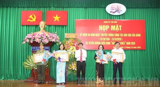 Tuyên dương gương điển hình 'Dân vận khéo' ảnh 1