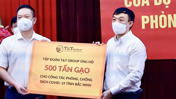 T&T Group ủng hộ 1.000 tấn gạo và 5 tỷ đồng tiếp sức cho Bắc Ninh, Bắc Giang chống dịch ảnh 1