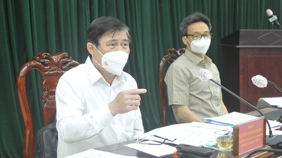 Đồng lòng để chiến thắng dịch bệnh ảnh 1