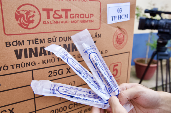 T&T Group bàn giao 8,5 triệu bộ bơm kim tiêm phục vụ chiến dịch tiêm chủng quốc gia phòng Covid-19 ảnh 2