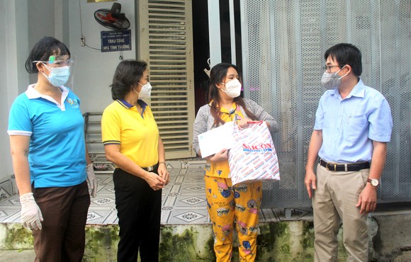Cái tình đến kịp lúc ảnh 1