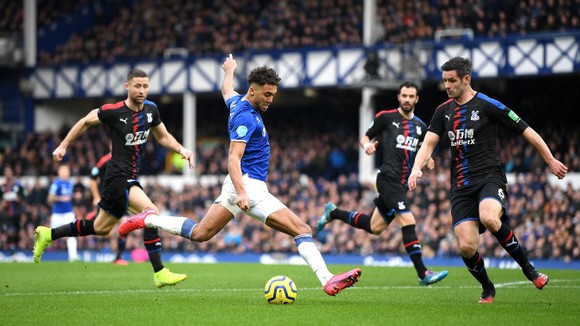Richarlison tỏa sáng giúp Everton thắng Crystal Palace 3-1, bấm còi qua mặt Man United ảnh 9