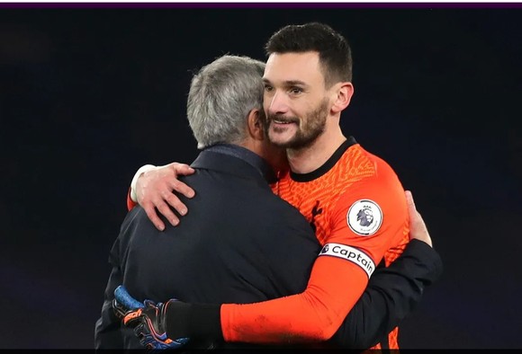Hòa Chelsea, Tottenham chiếm lại ngôi đầu bảng ảnh 3