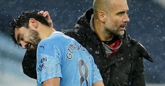 Everton chiếm ngôi nhì bảng ảnh 3