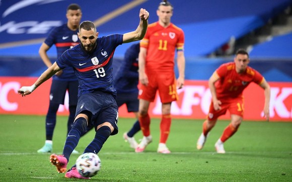 Antoine Griezmann vẫn là người sút phạt đền số 1 ở tuyển Pháp ảnh 1