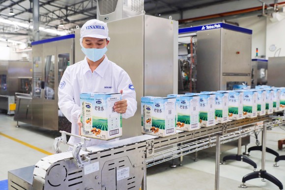 Vinamilk chạm mốc sản xuất hơn 28 triệu hộp sữa nước mỗi ngày ảnh 1