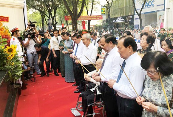 Khánh thành Bia Tưởng niệm chiến sĩ biệt động Sài Gòn hy sinh Tết Mậu Thân 1968 ảnh 1