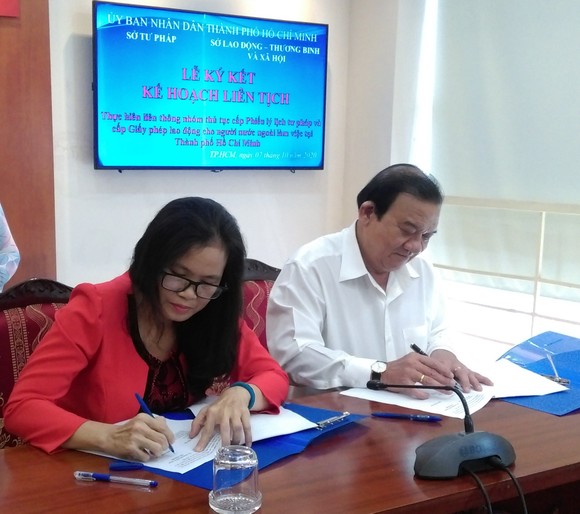 Cấp phiếu lý lịch tư pháp, giấy phép lao động cho người nước ngoài làm việc tại TPHCM trong 17 ngày ảnh 1