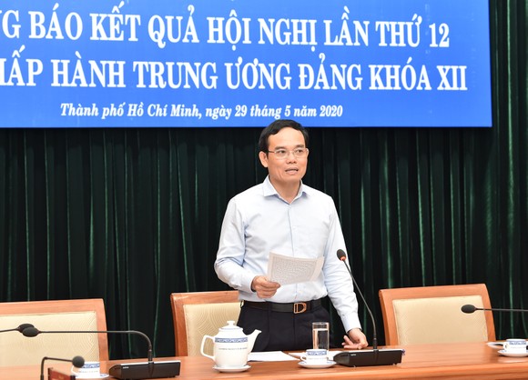 Phó Bí thư Thường trực Thành ủy TPHCM Trần Lưu Quang: Không để 'sót' người có đức, có tài ảnh 1