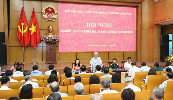 Tiếp xúc với Tổng Bí thư Nguyễn Phú Trọng, cử tri nức lòng khi quan tham bị vạch mặt chỉ tên ảnh 1