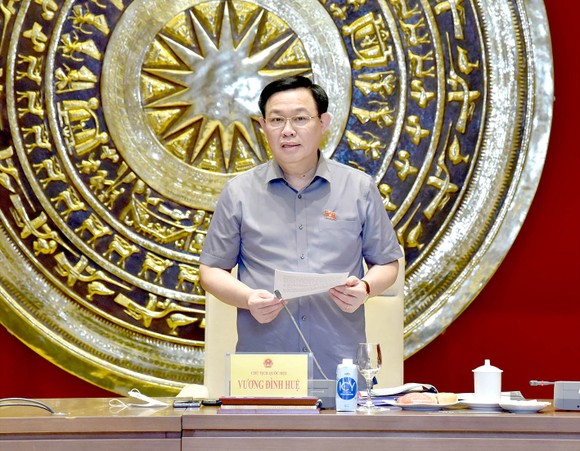 Đoàn đại biểu cấp cao Quốc hội nước ta chuẩn bị tham dự Đại hội đồng AIPA - 42 ảnh 1